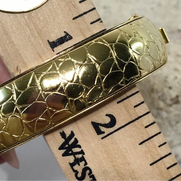 Rare Vintage Silpada Pebble Dragon Scale Cuff Statement Cuff Bracelet Textured - Picture 16 of 16